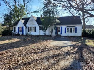 2237 Roblee Ave, Murphysboro, IL 62966