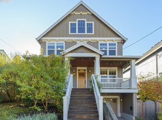 4018 SE Schiller St, Portland, OR 97202