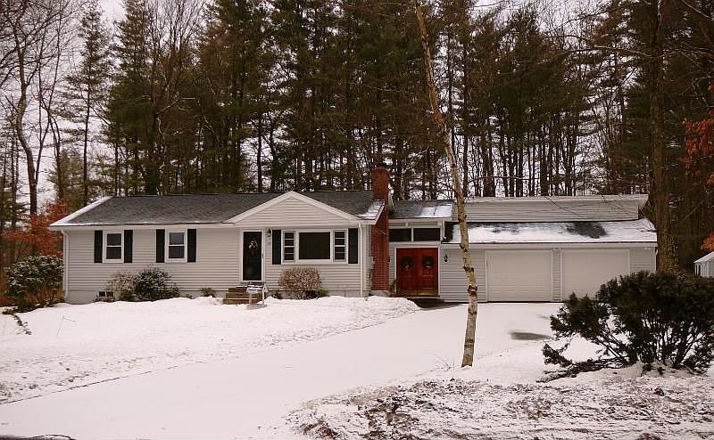 1st image of 39 Fern Hollow Dr
