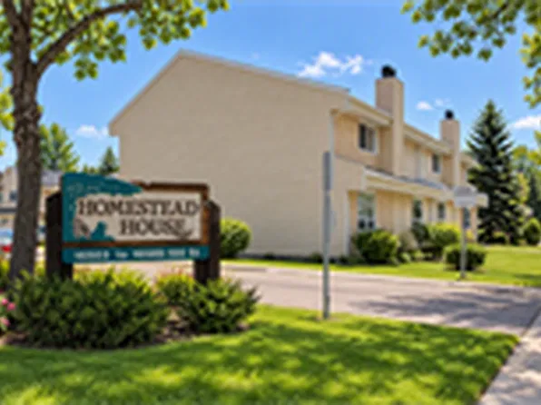 16557 100th St NW, Edmonton, AB T5X 5H4
