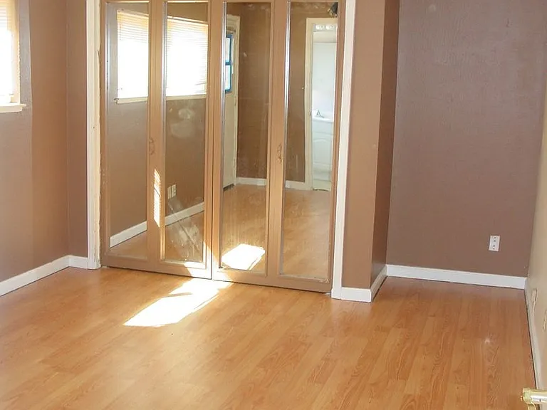 9952 Vanguard Dr — Photo 9