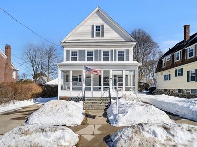 42 Pentucket Ave, Lowell, MA, 01852