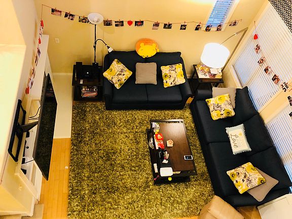 High Ceiling Living Room (Top View)