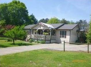 98 Dobson Dr, Cartersville, GA 30120