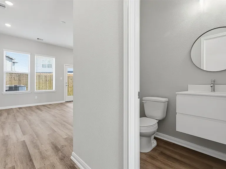 9906 Clark Canyon Ln — Photo 40