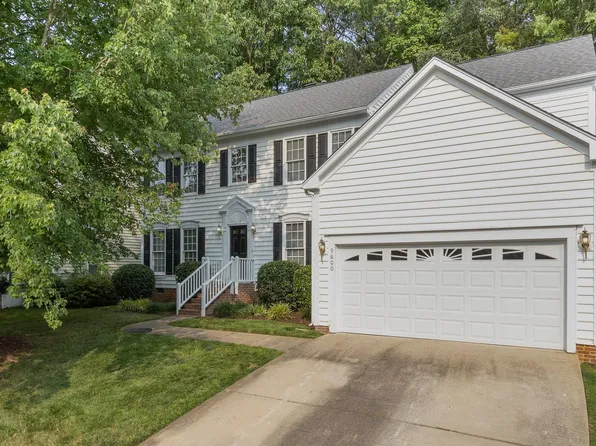 9600 Miranda Dr, Raleigh, NC 27617