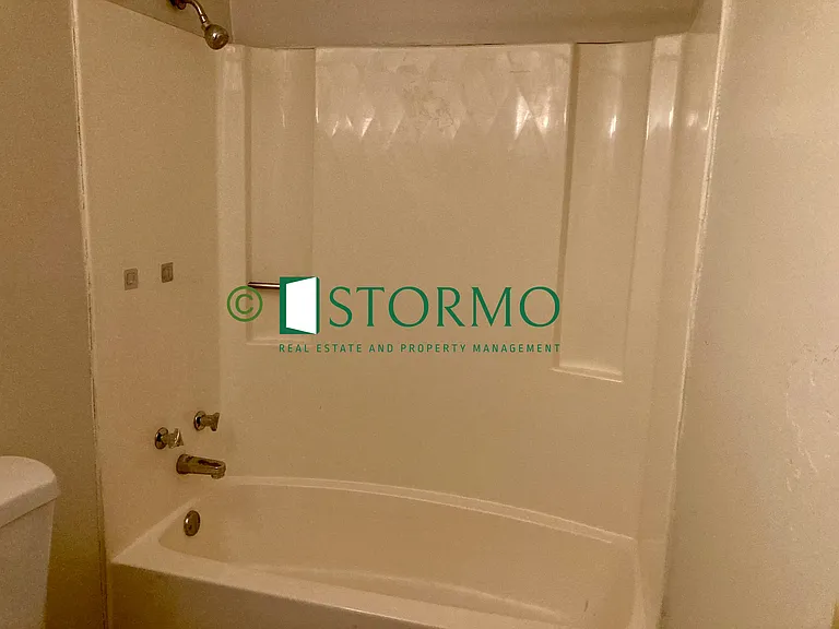 525 14th St S #2 — Photo 12