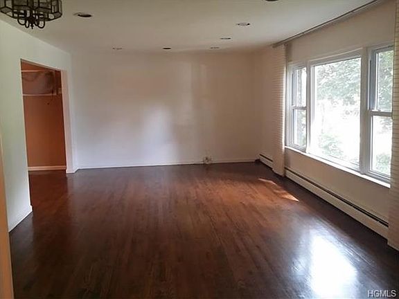 2nd image of 34 Concord Dr