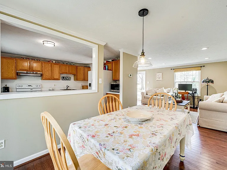 6144 Windward Dr — Photo 6