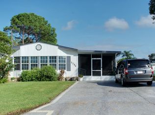 1254 Belmont Cir, Tavares, FL 32778