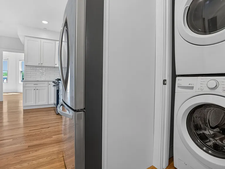 138 Centre St #6 — Photo 8