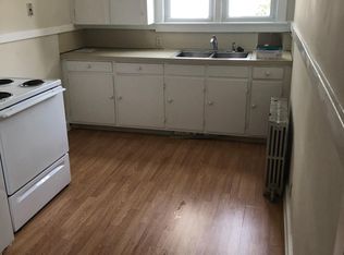 51 South St APT 1, Cromwell, CT 06416