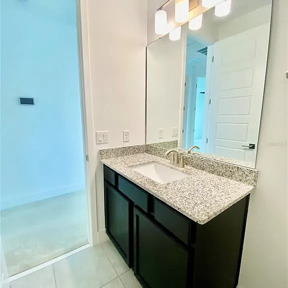 7206 Carrickbend Ln — Photo 43