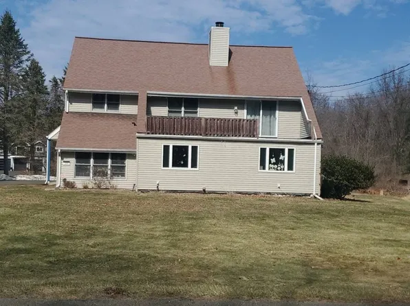 329 Mohegan Rd, Shelton, CT 06484