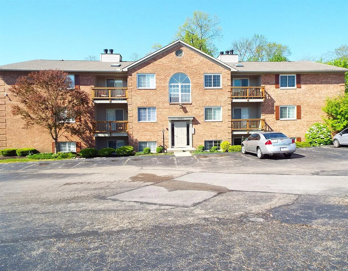 1560 Gelhot Dr APT 97 photo 1