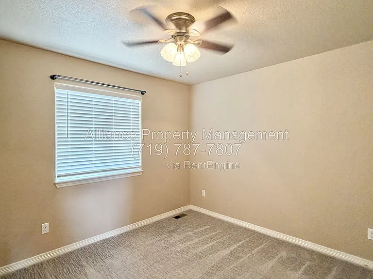 7270 Araia Dr — Photo 25