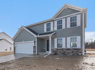 735 Lone Oak Way, Tecumseh, MI