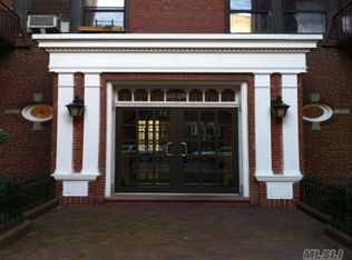 3520 73rd St, Jackson Heights, NY 11372