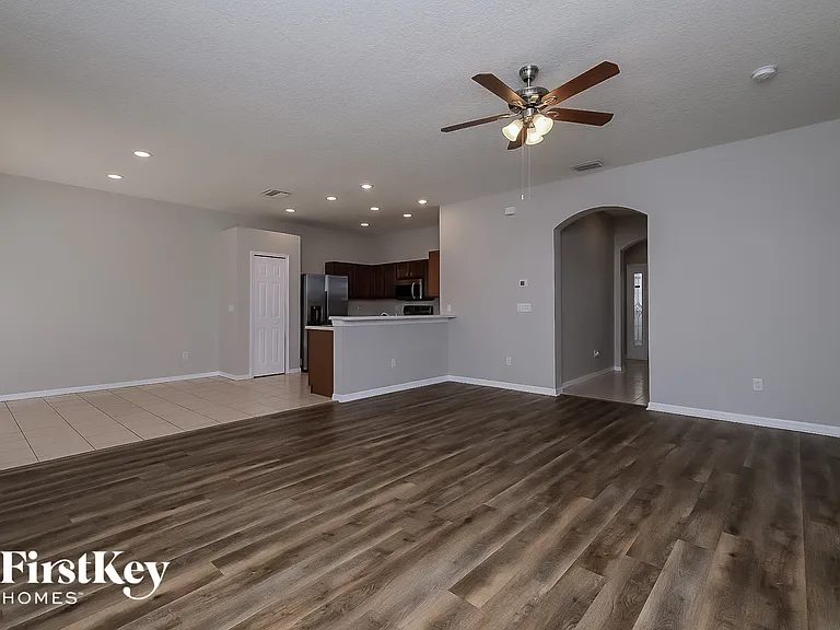 1510 Emerald Hill Way — Photo 3