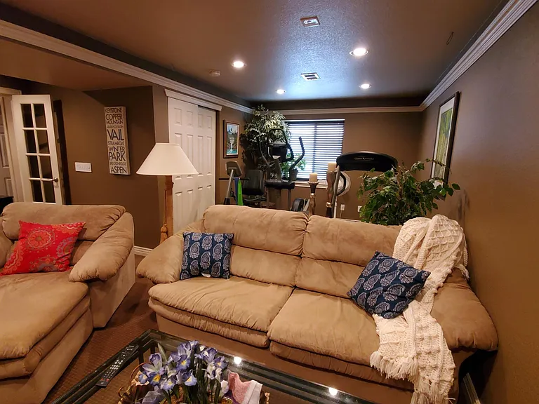 10272 Riverstone Dr — Photo 23