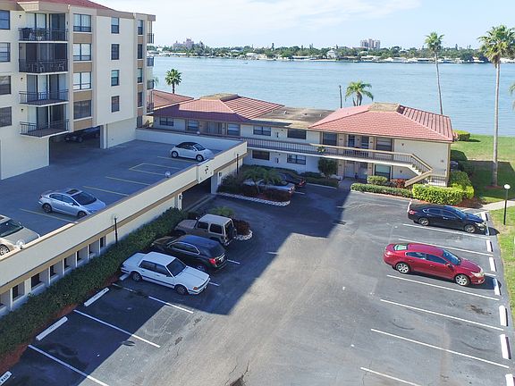 3rd image of 6279 Sun Blvd APT 104