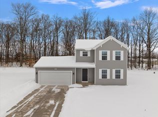 5480 Mammoth Dr, Caledonia, MI 49316