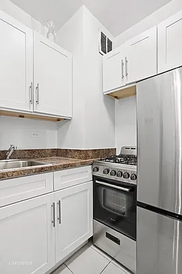 Sold by Corcoran | media 3