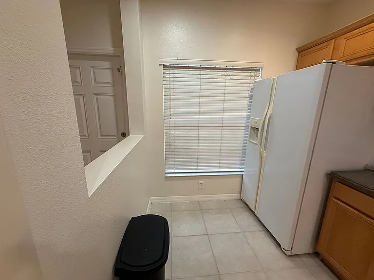 8511 Trail Wind Dr — Photo 4