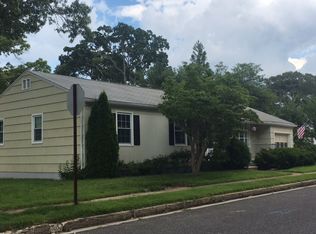 57 W Yorkshire Ave, Northfield, NJ 08225