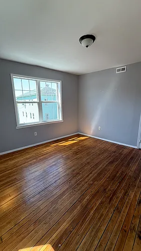 44-46 Lafayette St #3 Photo 1
