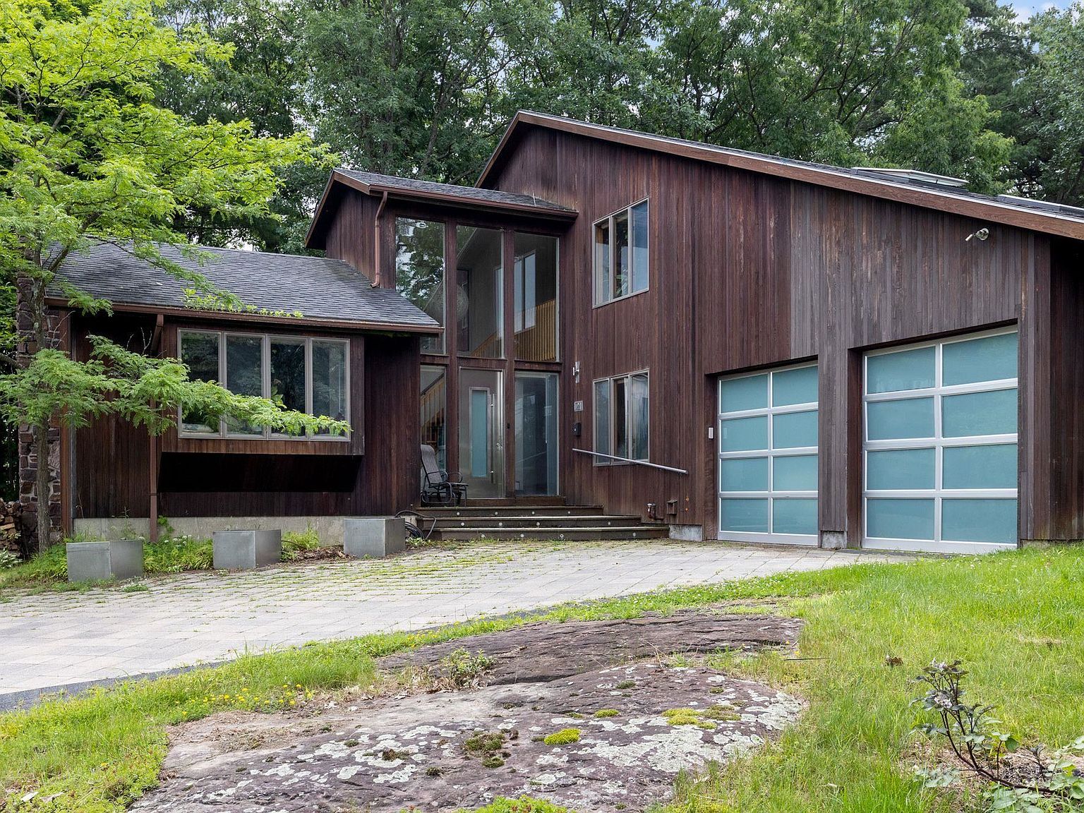 121 Austin Drive, Burlington, VT 05401 Zillow