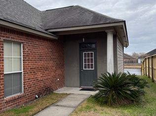 8947 Lake Mist Dr, Baton Rouge, LA 70810