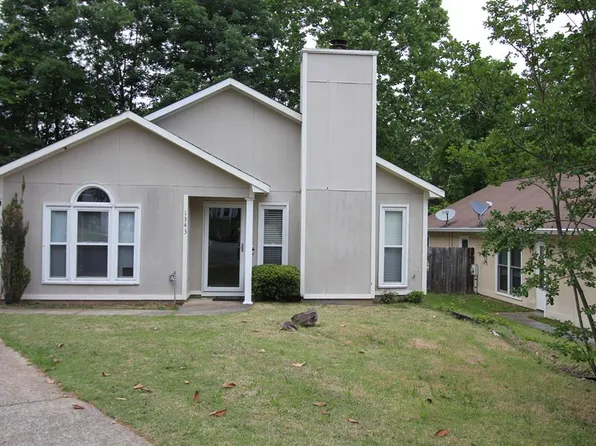 1343 Maplebrook Dr, Columbus, GA 31904