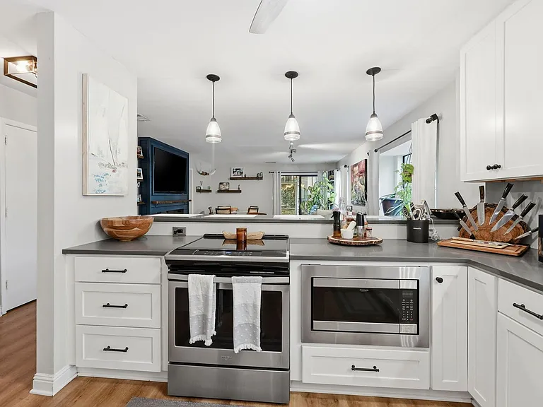 1161 Shadow Lake Cir #J — Photo 8