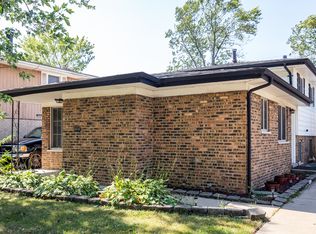 16488 Brenden Ln, Oak Forest, IL