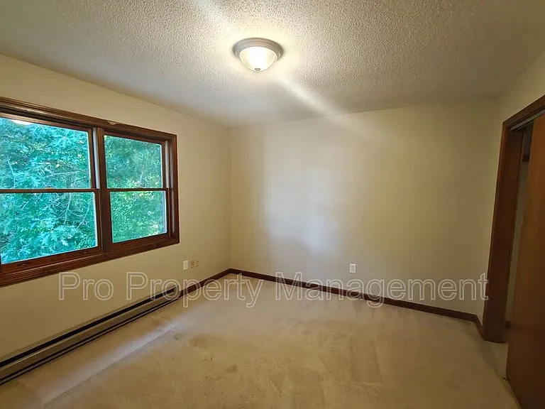 42 Lyric Ave — Photo 12