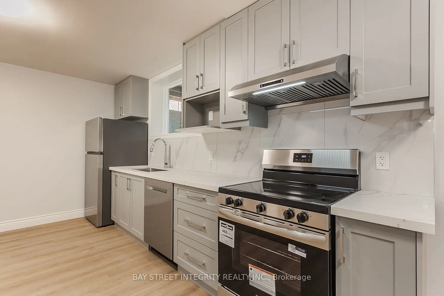 4 bed, $4,500 — Photo 3