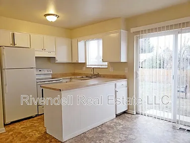 50 Lima St — Photo 3
