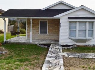 434 Bay St, Mount Carmel, TN 37645