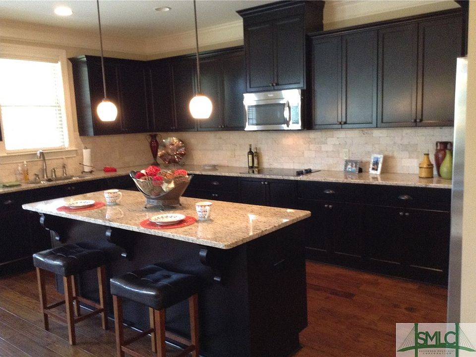 2nd image of 145 Clover Pointe Circle