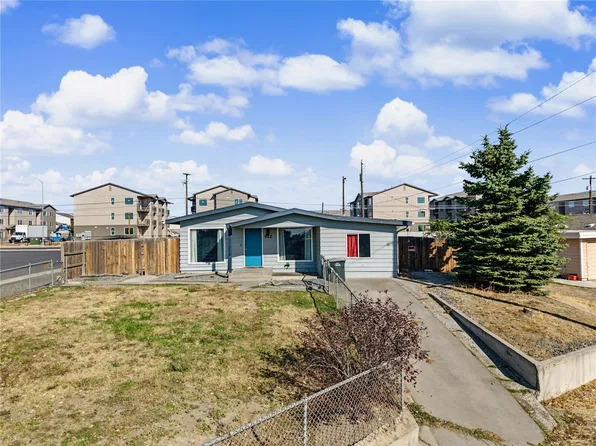912 W Loop Drive NE, Moses Lake, WA 98837