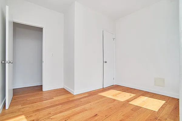 Rented by Living New York | media 32