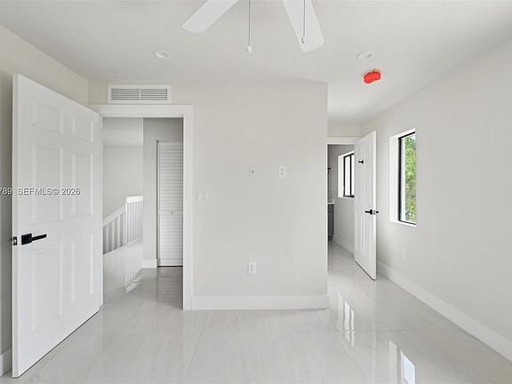 5th image of 10344 NW 29th Ave