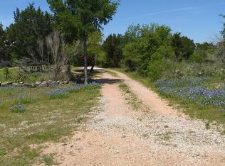 102 Mels Rd, Spicewood, TX 78669