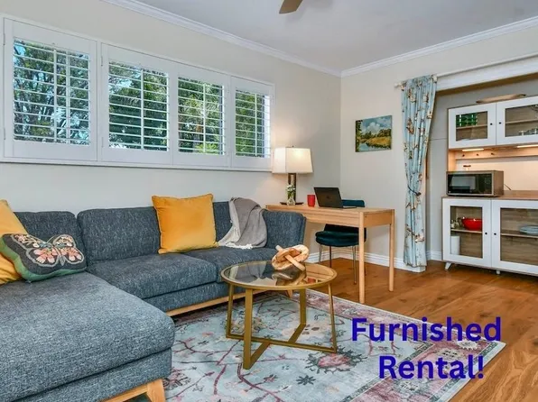 5820 Mammoth Ave, Van Nuys, CA 91401