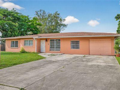 111 N Oregon Rd, Lehigh Acres, FL, 33936