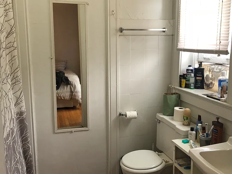 719 Park Ave #12 — Photo 7