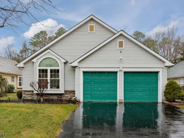 2894 Lenox St, Toms River Township, NJ 08755