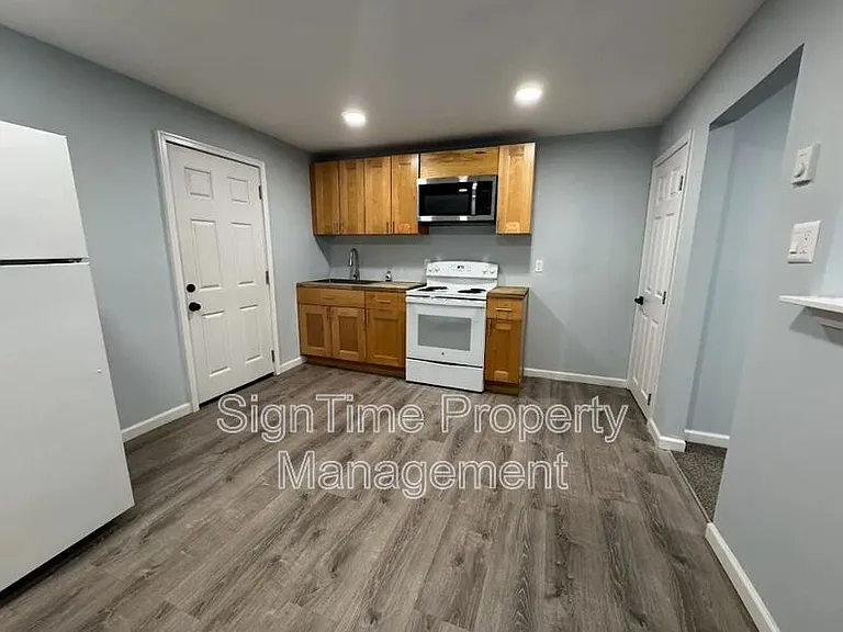 117 N Conococheague St #5 — Photo 2