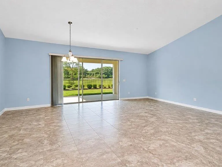 1921 Ibis Bay Ct — Photo 3